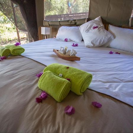 Kayova River Lodge Ndiyona Eksteriør billede